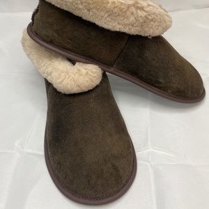 NWOT Lanark Genuine Sheepskin Slippers Chocolate Brown Sz 13-14